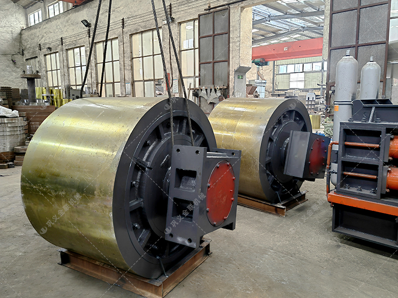 石子制砂用什么設備好?液壓對輥破碎機的優勢解析 石子制砂用什么設備好?液壓對輥破碎機的優勢解析